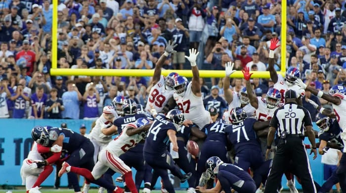 Tennessee Titans place kicker Randy Bullock (14) misses a field goal in the final moments of their game against the New York Giants during the fourth quarter at Nissan Stadium Sunday, Sept. 11, 2022, in Nashville, Tenn. The Giants won 21-20. Nfl New York Giants At Tennessee Titans